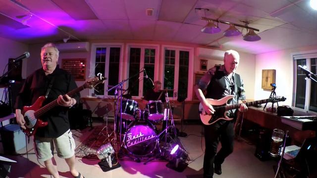 The Black Cadillacs Reelin' In The Years смотреть онлайн