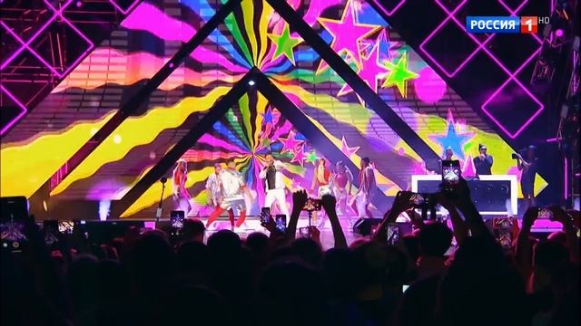 Сергей Лазарев - Того, кого не стоило бы ждать. Новая волна-2018 Вечер песен Леонида Агутина смотреть онлайн