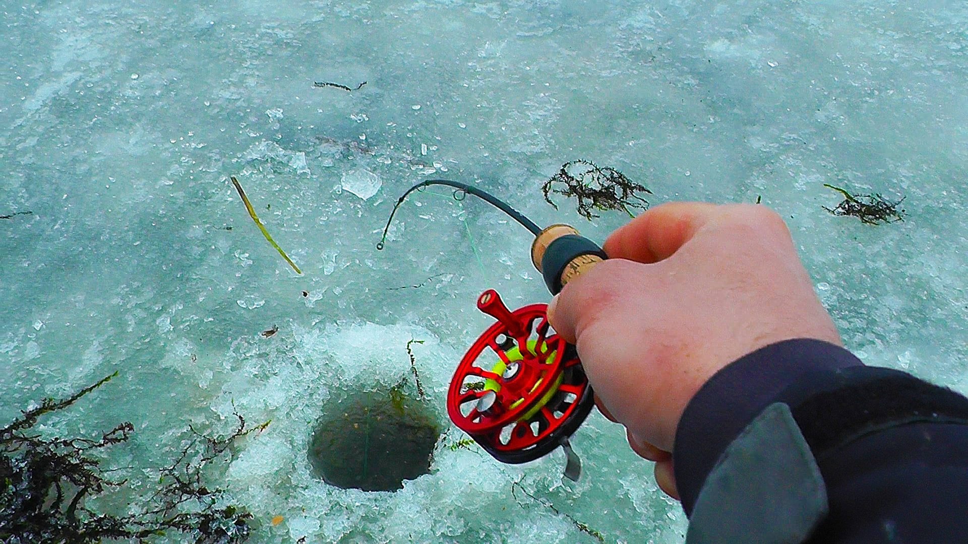 ТАКОГО Я ЕЩЕ НЕ ВИДЕЛ. ОФИГЕЛ КОГДА ОТКРЫЛ ЩУЧЬЮ ПАСТЬ. Щука с СЮРП......Рыбалка 2025 смотреть онлайн