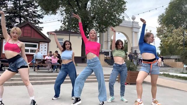[K-POP IN PUBLIC | ONE TAKE] (G)-IDLE - “QUEENCARD” DANCE COVER BY FIJI ⚡️