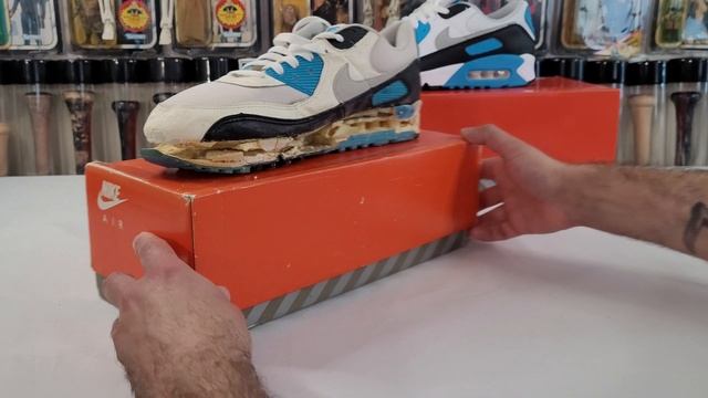 Nike Air Max 90 laser blue comparison 1990/2020 смотреть онлайн