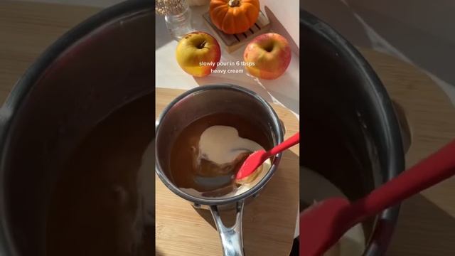 Easy caramel sauce #caramel #homemade #salt #easydessert #sauce #saltedcaramel #easydessert смотреть онлайн