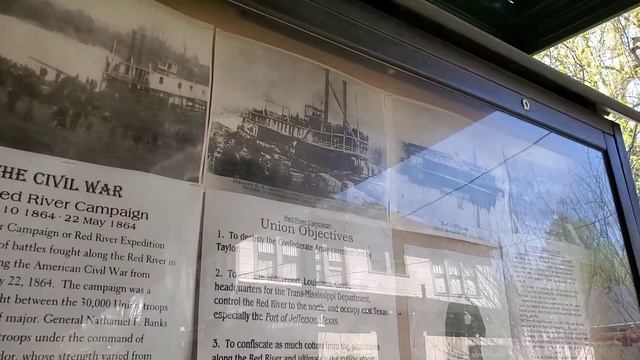 Jefferson Texas Bigfoot Capital of Texas and The Jay Gould Train Car смотреть онлайн