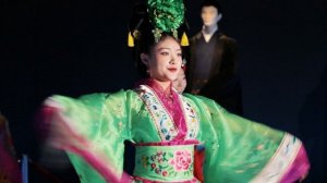 Китайский танец Придворных Дам династии Тан, Китайское танцевальное шоу.