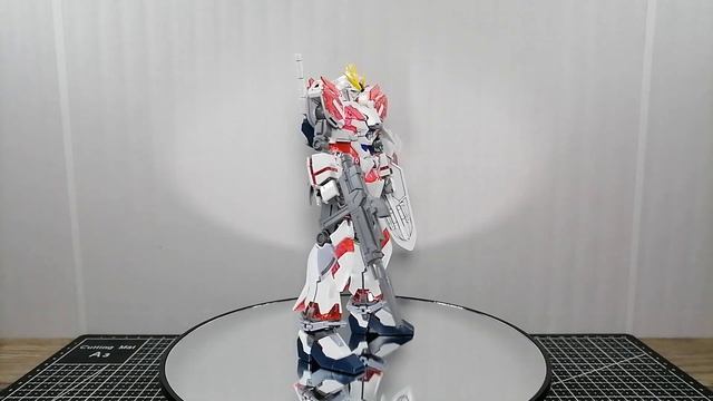 HGUC Narrative Gundam C-Packs Review смотреть онлайн
