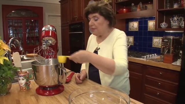 Mimosa Cake - Ciao Italia with Mary Ann Esposito смотреть онлайн