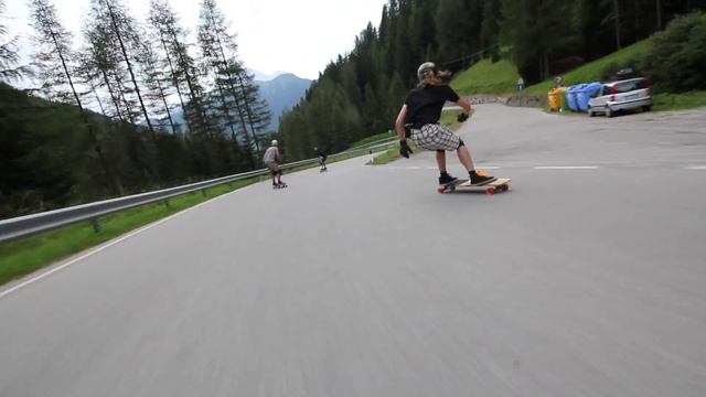Tongue's Travels - Euro Trip (Episode 2) смотреть онлайн