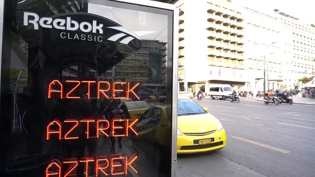 REEDOK AZTREK - NEON SHOWCASE BUS SHELTER смотреть онлайн