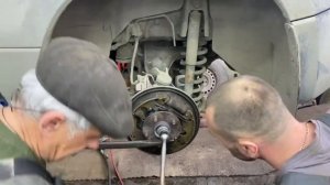 Не смогли открутить ступицы Suzuki Grand Vitara «Не в Сервисе»