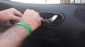 Снятие обшивки передних дверей Nissan Serena c26(2015).