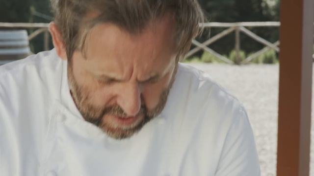 Ravioli Verdi: Originale vs. Gourmet con lo chef Cristiano Tomei смотреть онлайн