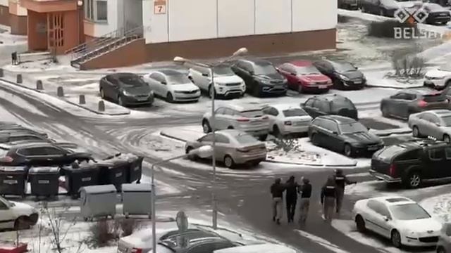 Задержания на улице Кириенко в Минске - 13.12.2020 смотреть онлайн