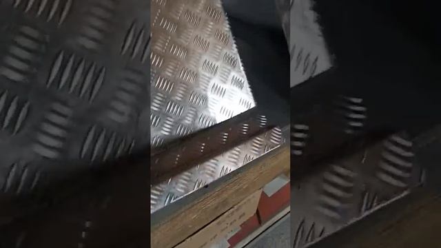 Обзор на алюминиевые крылья для японского пятитонника смотреть онлайн