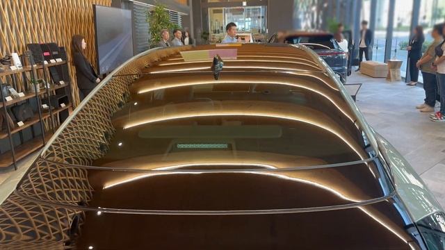 【クラウンクロスオーバー ランドスケープ】 THE CROWN愛知高辻で特別展示されていたので、競合他社カーデザイナーが【CROWN CROSSOVER LANDSCAPE】デザインレビューします смотреть онлайн