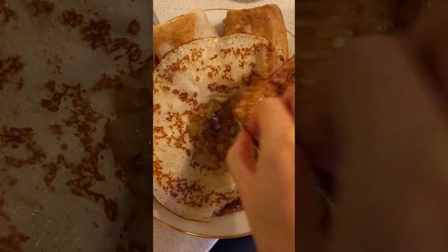 Блины с жареным луком смотреть онлайн