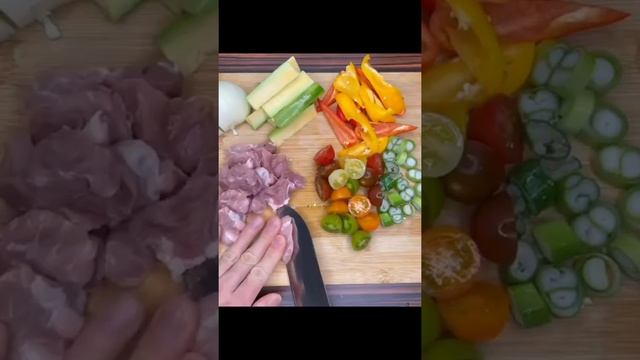 Мясо по тайски с рисом. Вкусный и простой рецепт в приготовлении! смотреть онлайн
