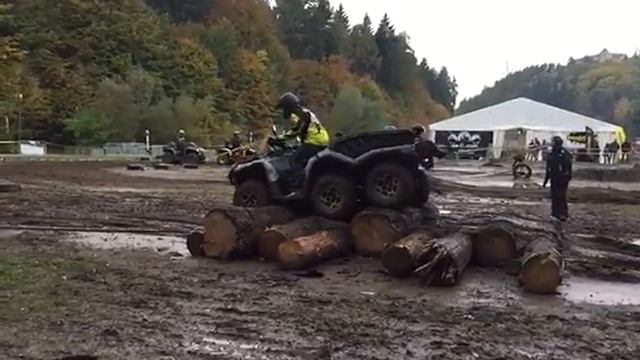 Can Am Outlander 6x6 смотреть онлайн