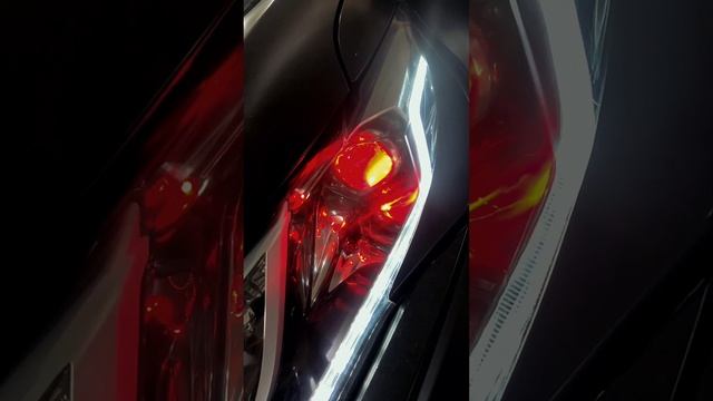 MITSUBISHI PAJERO UPGRADE TO SABER SR90 + DRL RUNNING смотреть онлайн