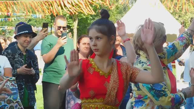 День Индии на Острове мечты (15.08.2024) смотреть онлайн