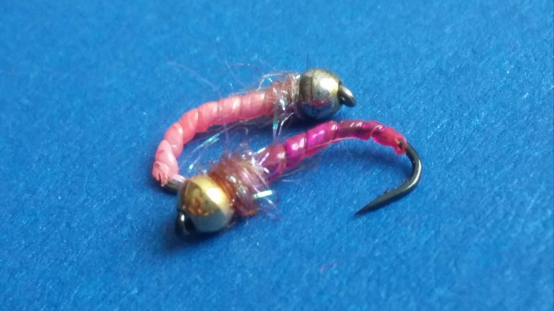 Мушка из кембрика для ловли хариуса и ленка смотреть онлайн