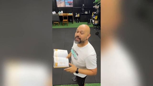 Dicas de Saúde - 8 benefícios que o consumo de água faz | @treinador.molina смотреть онлайн