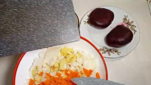 ВИНЕГРЕТ самый любимый и Вкусный рецепт! С Фасолью и, квашеной капустой ❤️🔥 смотреть онлайн
