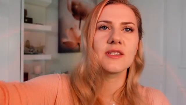 Расчесывание волос и Заколочки • АСМР • Шепот смотреть онлайн