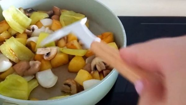 Жаренная картошечка/Жаркое с шампиньонами / Оджахури с шампиньонами