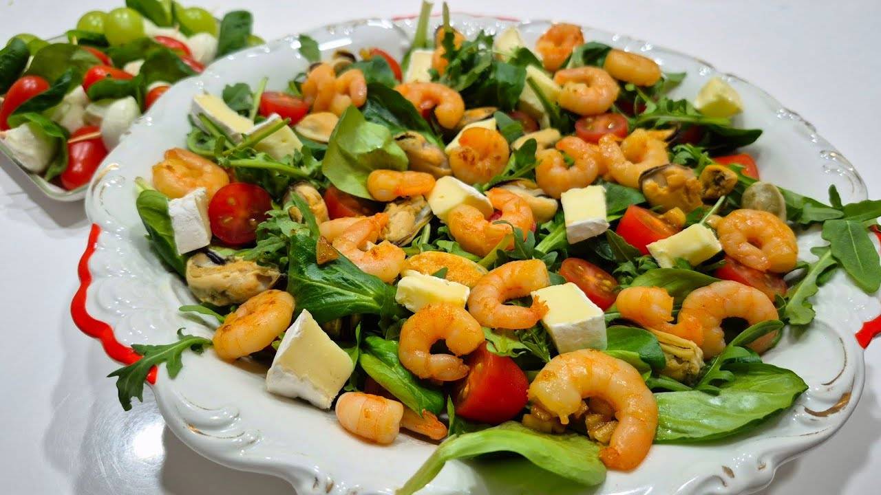 Новогодний салат с морепродуктами! Салат на новый год с мидиями и креветками смотреть онлайн