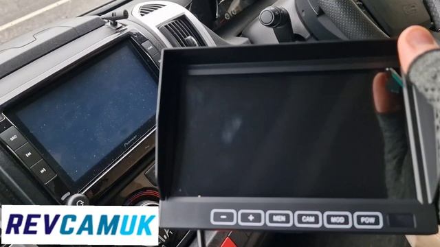 Windscreen Mounting Bracket for Stand on Dash Reversing Camera monitors ACCMB99 смотреть онлайн
