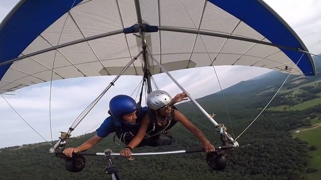Let's Fly Tandem Hang Gliding Lookout Mountain смотреть онлайн