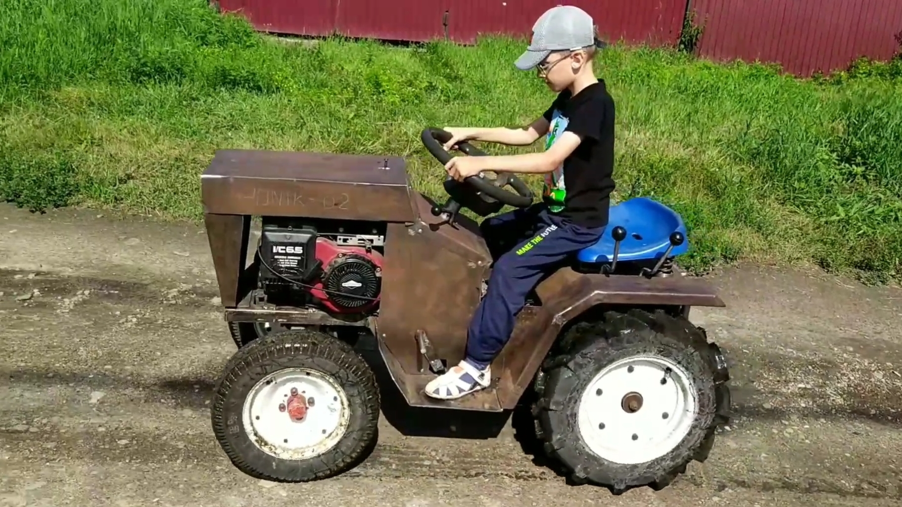 Минитрактор для внука смотреть онлайн