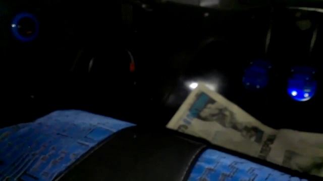 Светомузыка в передних динамиках. смотреть онлайн