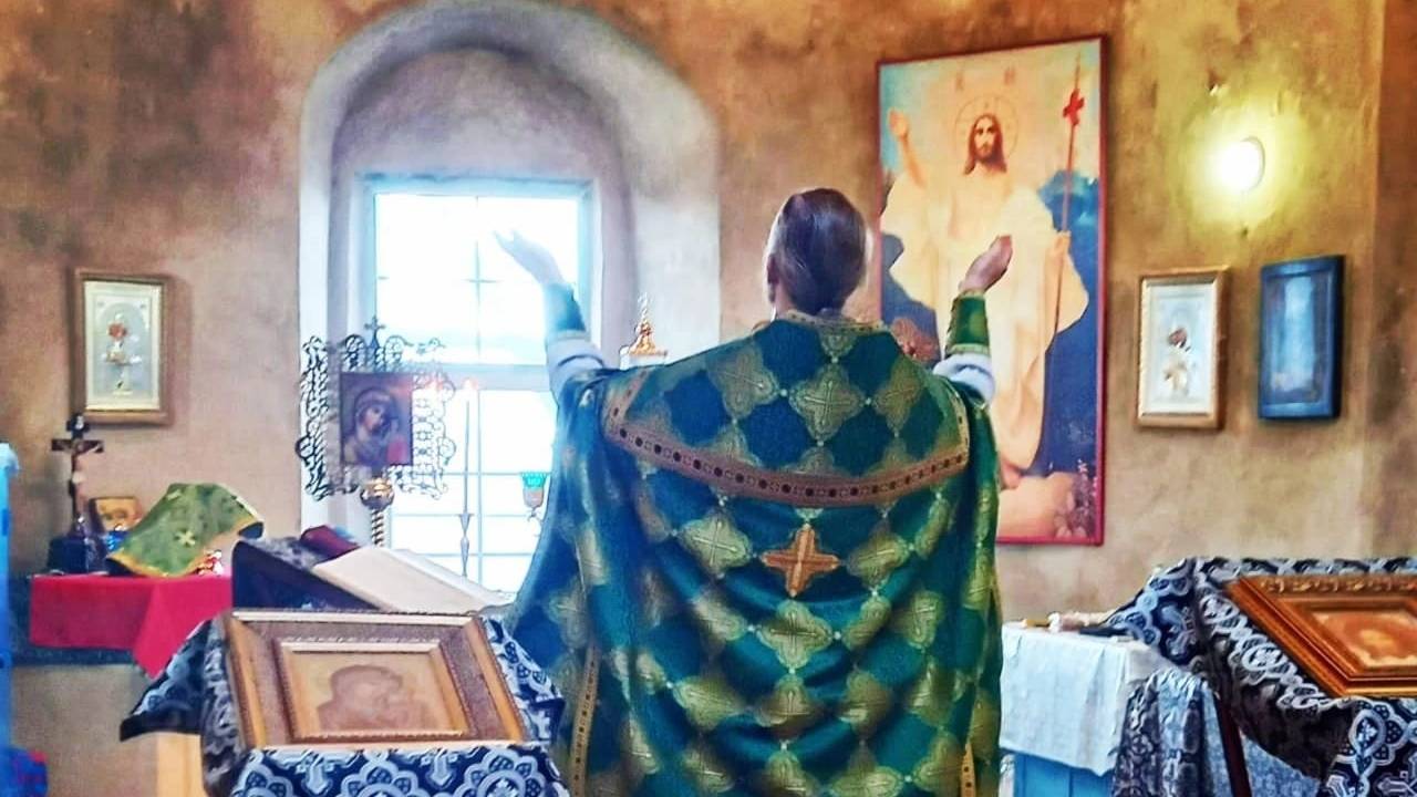 Молитва в день Нового года. Благословение на год грядущий 2025 смотреть онлайн