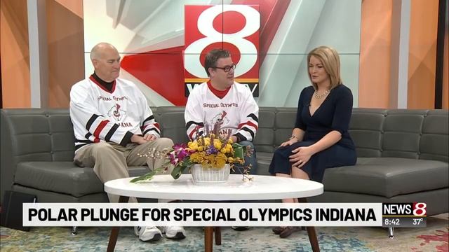 Polar Plunge preview смотреть онлайн