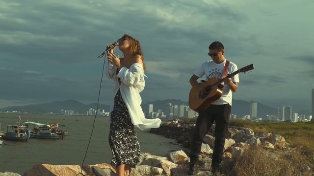 Acoustic duet "Sunny Vibes" in Nha Trang. смотреть онлайн