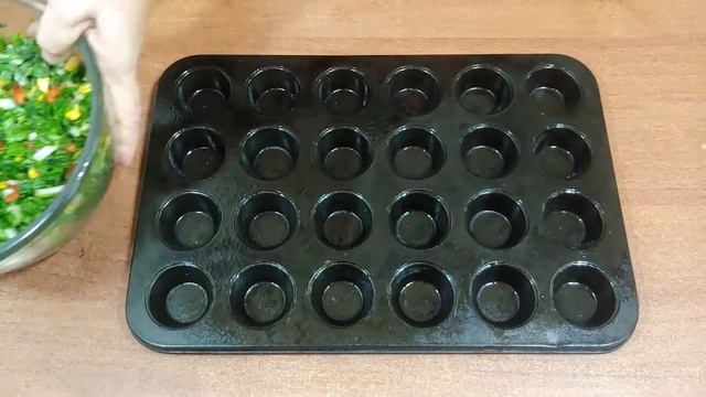 MUFFINS SALUDABLES de espinaca - Cupcakes salados de verdura смотреть онлайн
