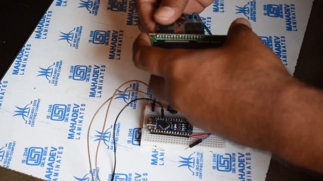 DHT11 Temperature & Humidity sensor with Arduino - Tutorial смотреть онлайн