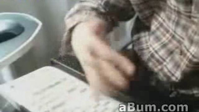 Кручение ручки 2 (Pen spinning) смотреть онлайн