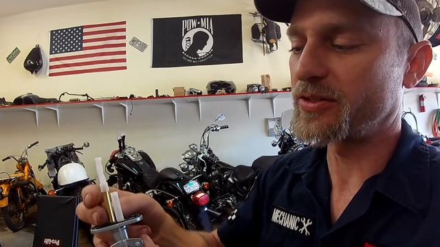 How does reserve work on a motorcycle fuel valve? Fuel petcock смотреть онлайн