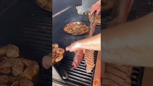 Ростбиф на гриле простой и быстрый рецепт рецепт говядины на BBQ. Ваши гости оценят. смотреть онлайн