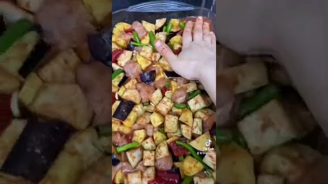 Fırında tavuklu şakşuka🌸🤌🏻🤌🏻🤌🏻🤌🏻🤌🏻🤌🏻 смотреть онлайн