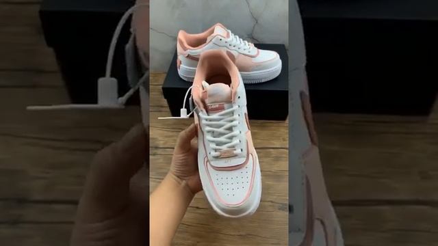 Кроссовки Nike Air Force 1 Shadow смотреть онлайн