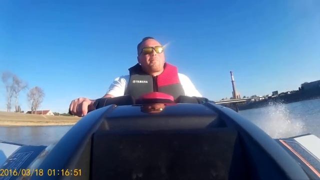 VX CRUISER HO on river Drava смотреть онлайн