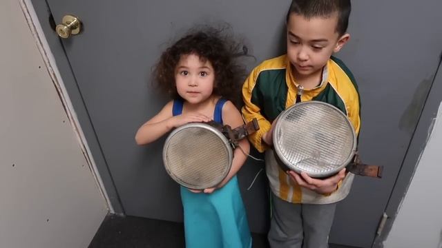 eBay SALE OF THE DAY Vintage Tractor Lights - #3 смотреть онлайн