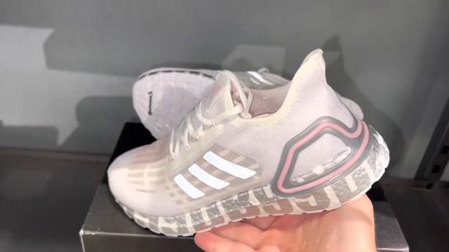 Adidas Ultraboost Summer.Rdy David Beckham White Running Shoes смотреть онлайн