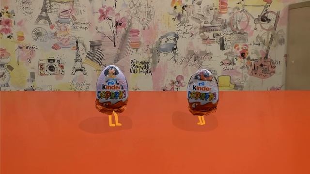 Живые капсулы. Волшебные киндеры. Новый мультик ЖИВАЯ КАПСУЛА с ногами - кто в киндере? Серия 12. смотреть онлайн