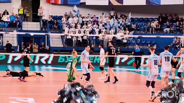 Лучшие моменты мужских матчей 2024 года! смотреть онлайн