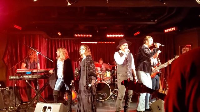 Syd Norman presents. Rumors of Fleetwood Mac. Aboard the Norweigen Breakaway(1) смотреть онлайн