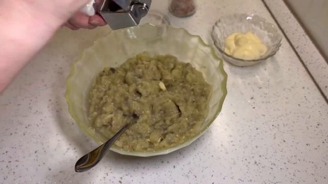 ПОТРЯСАЮЩЕ ВКУСНАЯ ЗАКУСКА ИЗ СИНИХ! смотреть онлайн